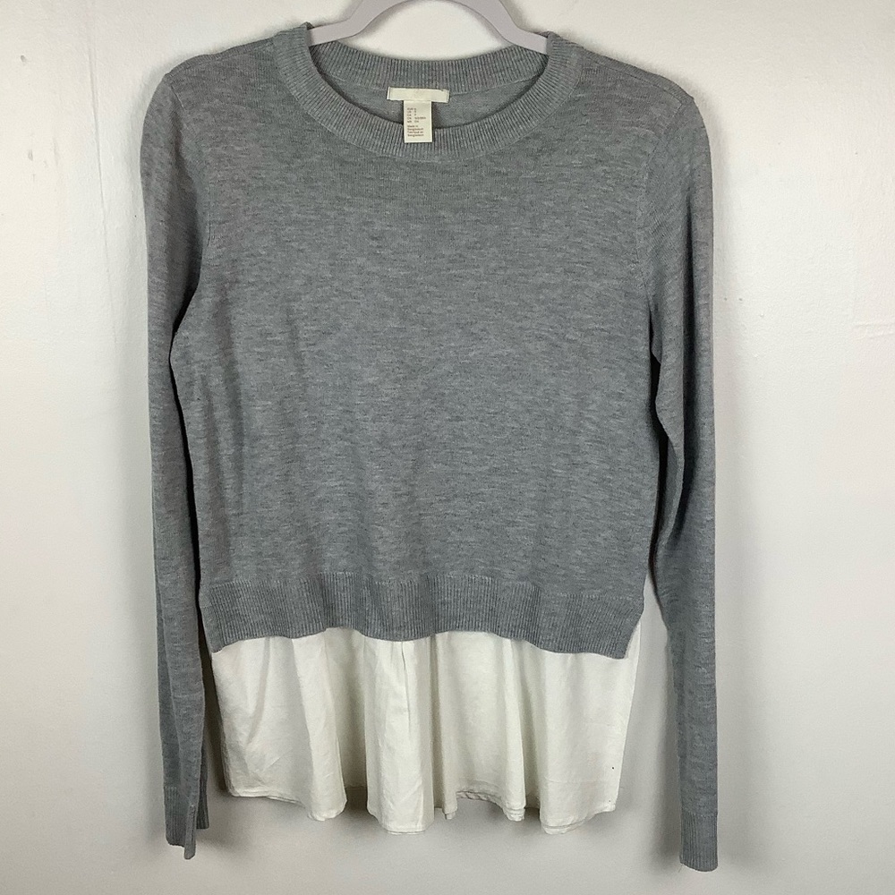 H&M Wool Blend Sweater Gray w/ Shirttail Small‎